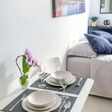 Cozy Near The Eiffel Tower Апартаменты