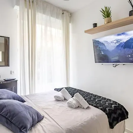 Cozy Near The Eiffel Tower Paris