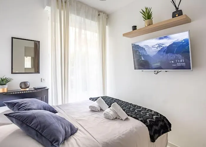 Cozy Near The Eiffel Tower Paris